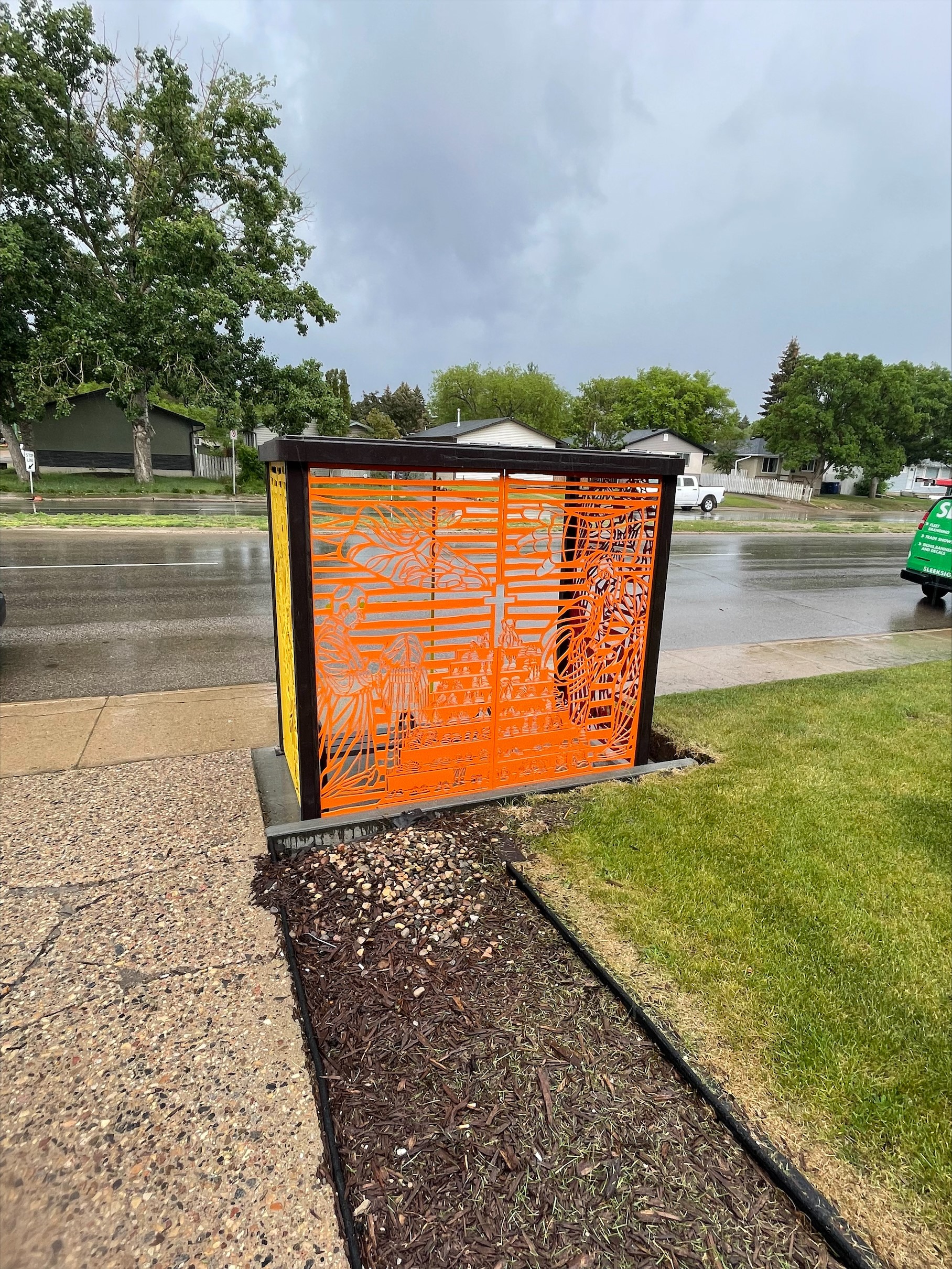 bus-shelter-artwork-depicts-the-story-of-indigenous-people-country